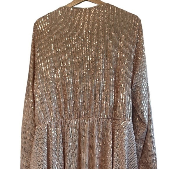 ASOS Collective the Label Curve exclusive wrap sequin mini dress in rose gold - Picture 9 of 15